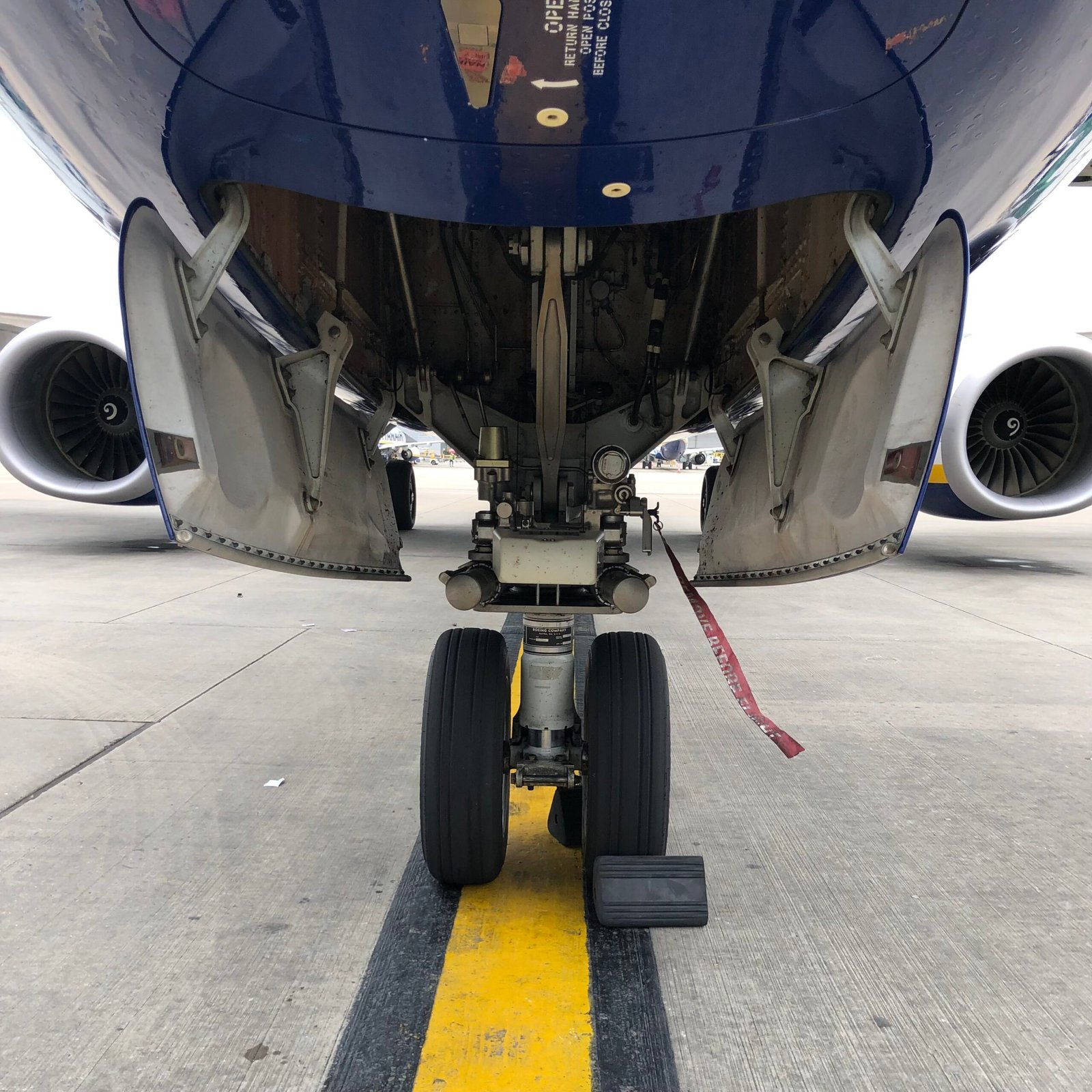 737 Nose Wheel